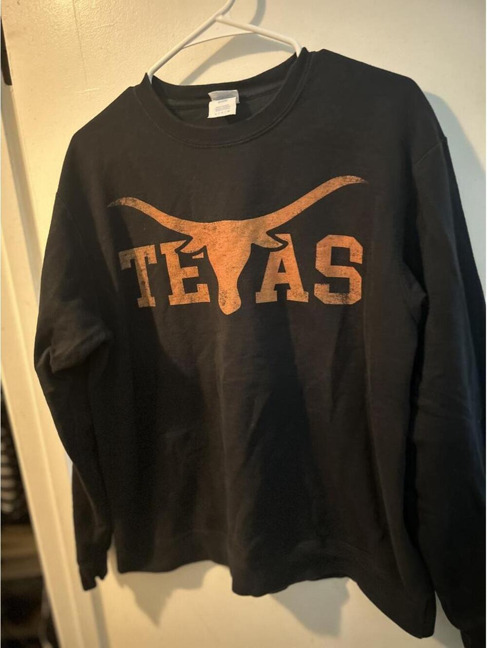 Port & Company Men's Black and Navy Sweatshirt